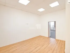 Pronájem kanceláře, Liberec - Liberec VII-Horní Růžodol, Jeronýmova, 68 m2