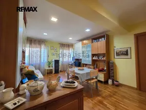 Prodej bytu 3+kk, Carbonia, Itálie, 75 m2