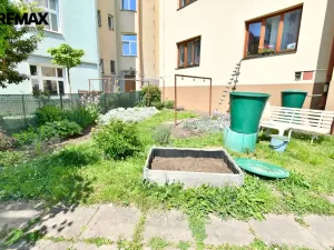 Pronájem bytu 2+kk, Hradec Králové - Pražské Předměstí, Nerudova, 46 m2