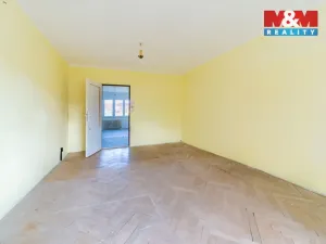 Prodej bytu 3+1, Cheb, U Stadionu, 75 m2