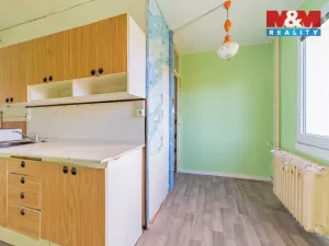 Prodej bytu 3+1, Cheb, U Stadionu, 75 m2
