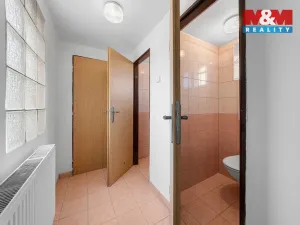 Prodej obchodního prostoru, Ústí nad Labem - Neštěmice, Veslařská, 240 m2