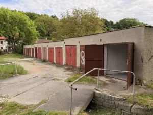 Pronájem garáže, Plzeň - Doubravka, U Panského dvora, 20 m2
