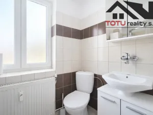 Pronájem bytu 2+kk, Jaroměř - Pražské Předměstí, 32 m2