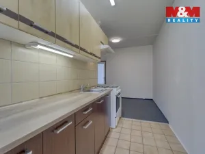 Prodej bytu 2+1, Hroznětín, Sídliště, 56 m2