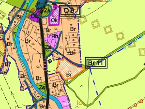 Prodej komerčního pozemku, Staré Město, 1129 m2