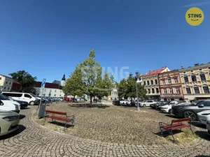 Pronájem kanceláře, Frýdek-Místek, Zámecké nám., 30 m2