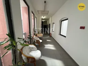 Pronájem kanceláře, Frýdek-Místek, Zámecké nám., 30 m2