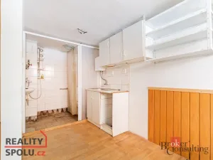Prodej rodinného domu, Hluk, Hlavní, 166 m2