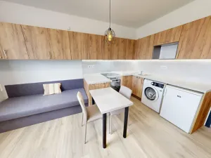Pronájem bytu 1+kk, Humpolec, Na Rybníčku, 19 m2
