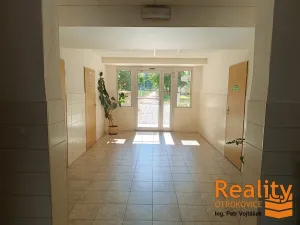 Pronájem bytu 1+kk, Zlín - Prštné, B. Němcové, 28 m2