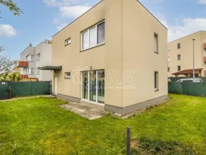 Prodej bytu 2+kk, Praha - Uhříněves, Blšanecká, 57 m2