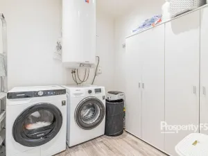 Prodej rodinného domu, Kyselovice, 290 m2