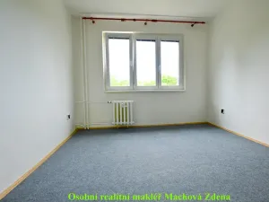 Pronájem bytu 2+1, Praha - Malešice, Káranská, 56 m2