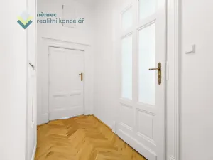 Pronájem bytu 3+1, Praha - Vinohrady, Slovenská, 75 m2