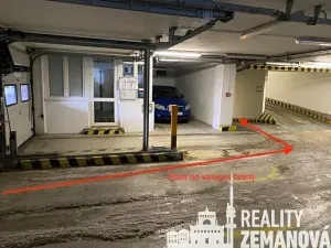 Prodej garážového stání, Praha - Stodůlky, Petržílkova, 23 m2