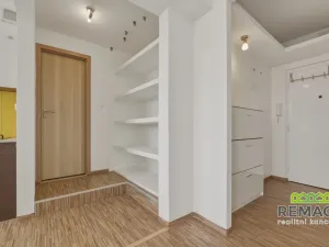 Prodej bytu 1+kk, Zlín, Ševcovská, 33 m2