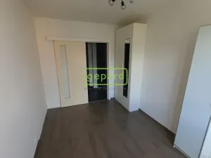 Pronájem bytu 2+kk, Praha, Veronské nám., 42 m2