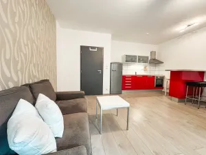 Pronájem bytu 1+kk, Praha - Záběhlice, Podle náhonu, 35 m2