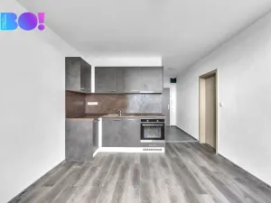 Pronájem bytu 2+kk, Chrudim, Na Větrníku, 43 m2