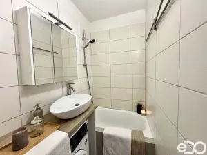 Pronájem bytu 2+kk, Praha, Štichova, 48 m2