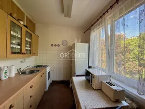 Prodej bytu 3+1, Kadaň, Komenského, 72 m2