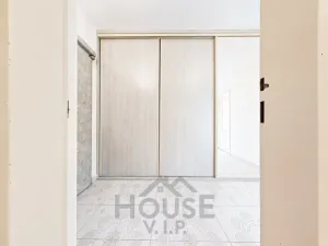 Prodej bytu 2+kk, Praha - Střížkov, 39 m2