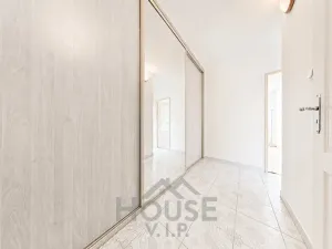 Prodej bytu 2+kk, Praha - Střížkov, 39 m2