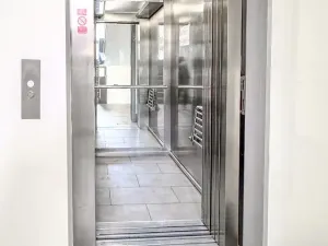 Pronájem bytu 1+kk, Praha - Žižkov, Havlíčkovo náměstí, 29 m2