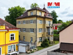 Prodej rodinného domu, Černovice, Táborská, 330 m2