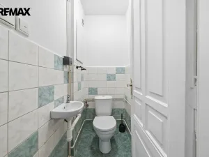 Pronájem bytu 2+kk, Hronov, T. G. Masaryka, 52 m2