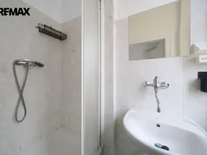 Pronájem bytu 2+kk, Hronov, T. G. Masaryka, 52 m2