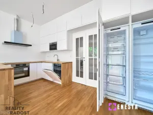 Prodej bytu 4+kk, Praha - Bubeneč, Goetheho, 116 m2