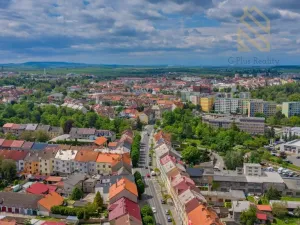 Prodej bytu 3+1, Louny, Husova, 90 m2