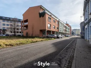 Pronájem bytu 2+kk, Uherské Hradiště, Dlouhá, 76 m2