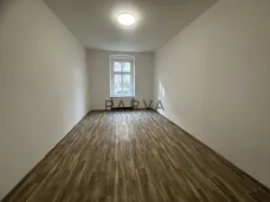 Pronájem bytu 2+kk, Plzeň - Východní Předměstí, Sladkovského, 49 m2