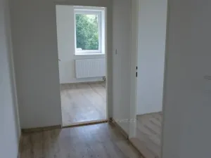 Pronájem bytu 3+1, Skalice u České Lípy, 87 m2