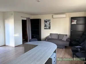 Prodej kanceláře, Praha - Malešice, 50 m2