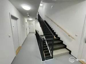 Pronájem bytu 1+kk, Brno, Vinařská, 34 m2