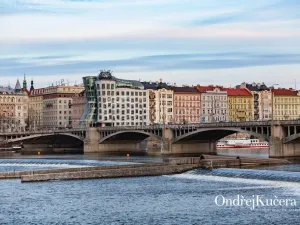Prodej bytu 3+1, Praha - Malá Strana, Mělnická, 90 m2