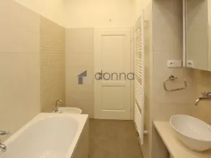 Pronájem bytu 3+kk, Praha, Jagellonská, 95 m2