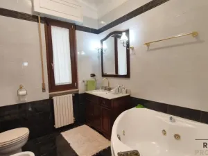 Prodej bytu 4+1, Via Spezzaferro,Silvi,Itálie, 150 m2