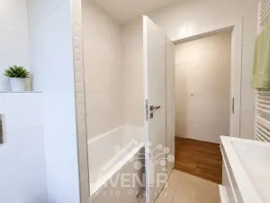 Pronájem bytu 2+kk, Jablonec nad Nisou, U Pošty, 33 m2