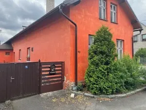 Dražba rodinného domu, Slatina, 100 m2