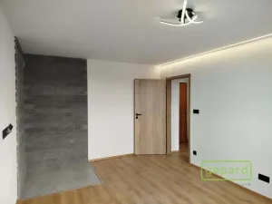 Prodej bytu 1+1, Světlík, 38 m2