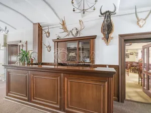 Prodej restaurace, Doksy, Komenského, 426 m2