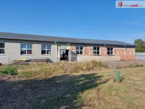 Prodej komerční nemovitosti, Bohaterów 1B, 48-130 Nasiedle, Polsko, 1150 m2