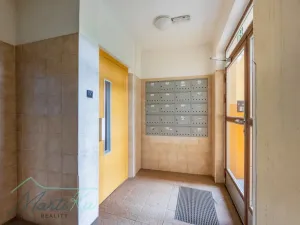 Pronájem bytu 3+1, Praha - Záběhlice, Hrusická, 71 m2