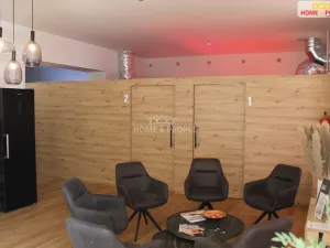Pronájem obchodního prostoru, Benešov, Malé náměstí, 98 m2