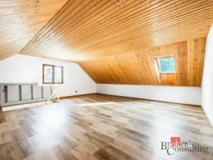 Prodej bytu 2+kk, Hoštice, 76 m2